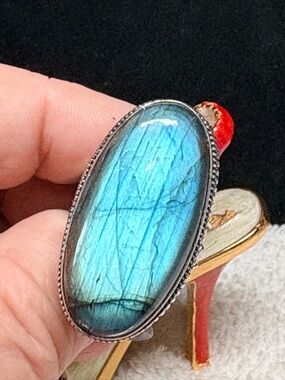 Stunning bold Sterling Silver Labradorite Statement Ring in Blue